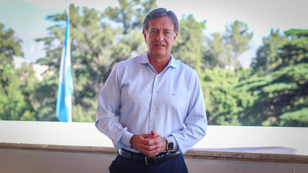 Rodolfo Suarez deja su cargo de gobernador de Mendoza. El jueves jurará como senador nacional y el sábado hará el traspaso de mando a Alfredo Cornejo.