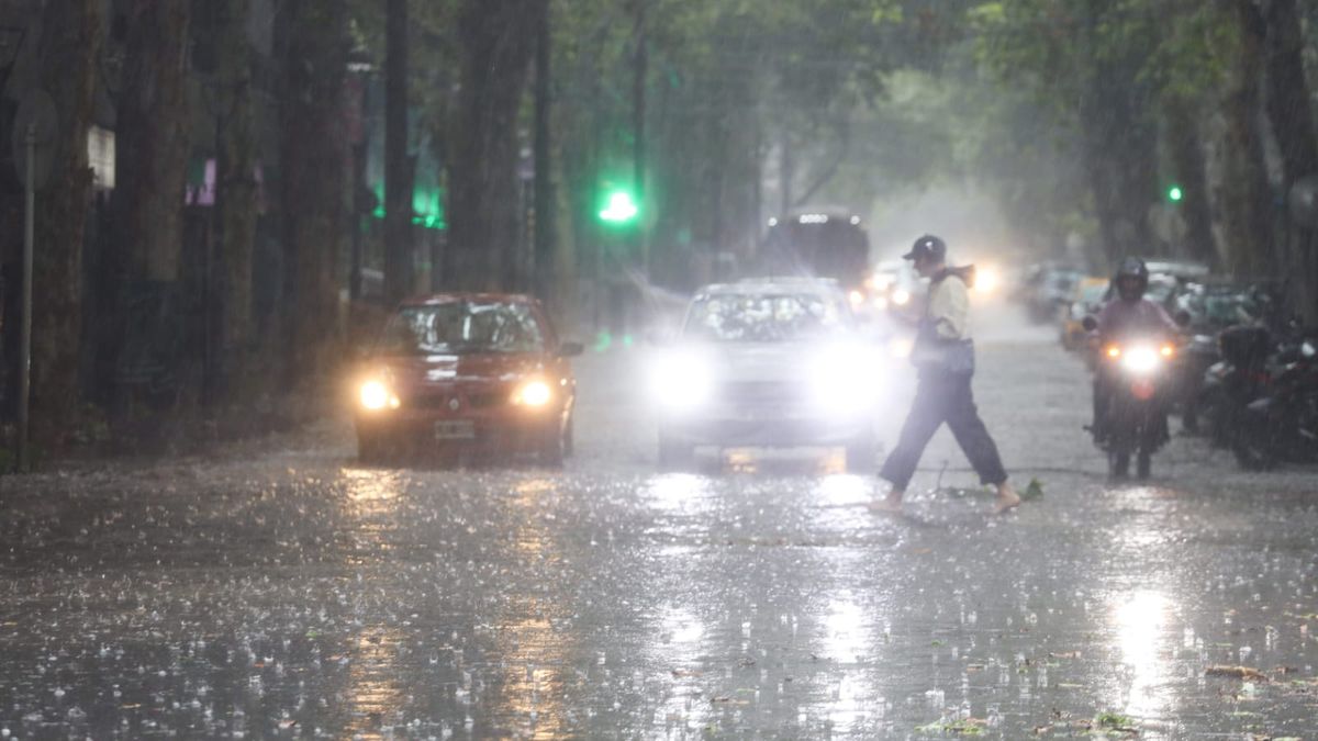 Se espera que las tormentas comiencen en el oeste de Mendoza y se desplacen hacia el este por toda la provincia. Imagen ilustrativa. Se espera que las tormentas comiencen en el oeste de Mendoza y se desplacen hacia el este por toda la provincia. Imagen ilustrativa.