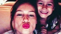 Las flores de Pampita para su hija Blanca y el encuentro con Benjamín Vicuña en una misa