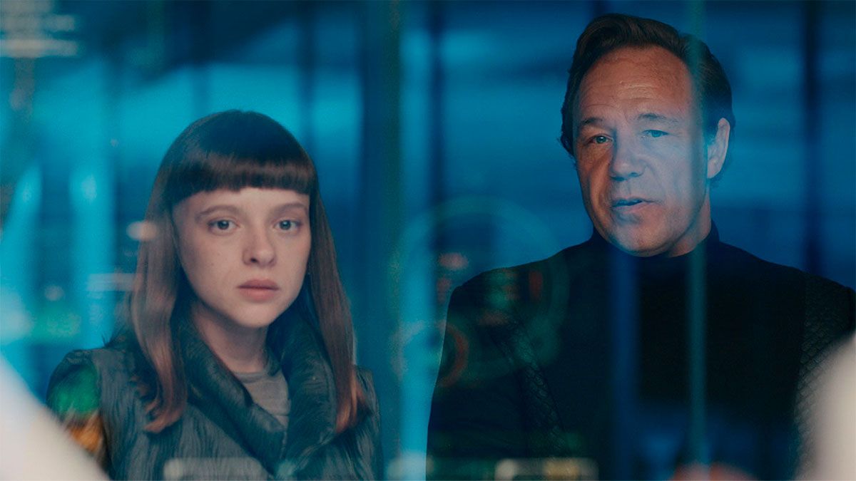 Shira Haas y Stephen Graham protagonizan Cadáveres, la nueva serie furor de Netflix. Shira Haas y Stephen Graham protagonizan Cadáveres, la nueva serie furor de Netflix.