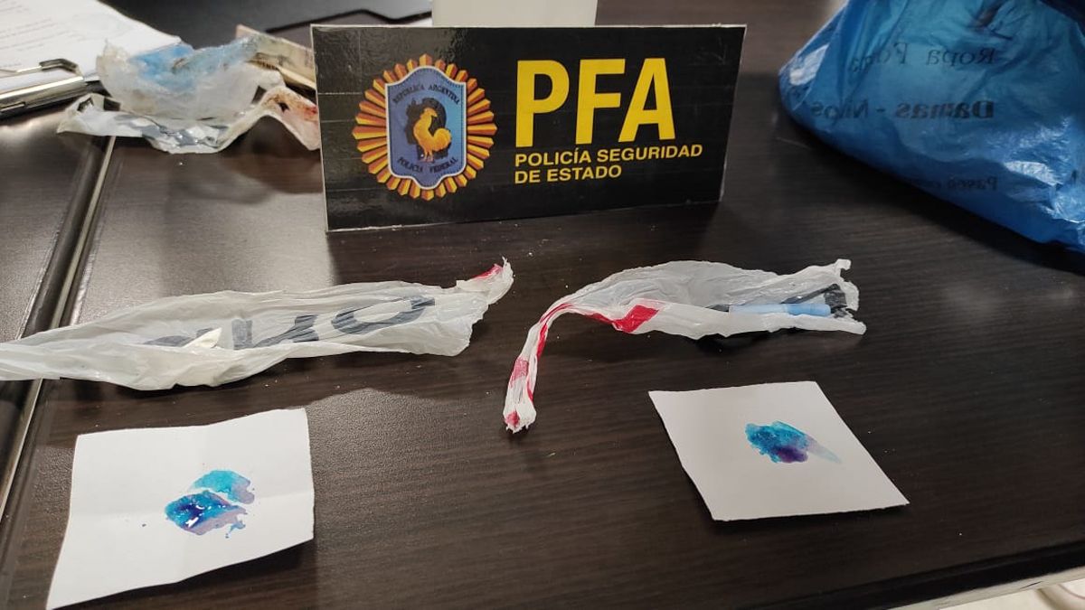 El test confirmó que se trataba de cocaína.