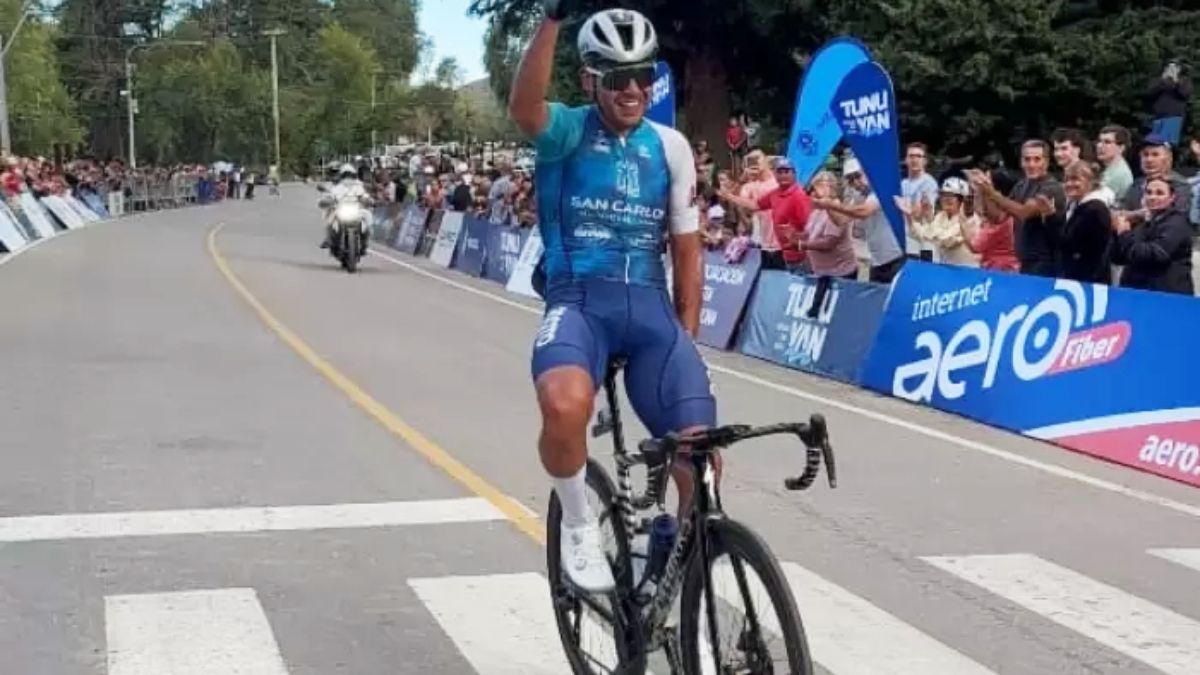 Vuelta de Mendoza: Leandro Velardes voló hasta el Manzano Histórico y ganó la séptima etapa