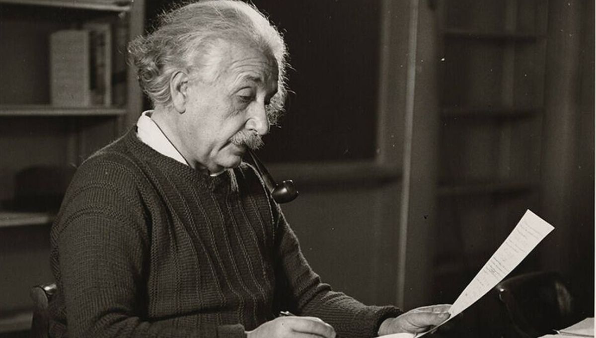 De qué habla la carta de Albert Einstein a Sigmund Freud: marcó la historia de la guerra