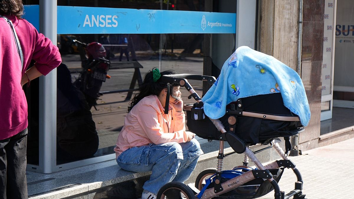 La excelente noticia que ANSES confirmó para AUH y AUE