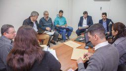 Abren los sobres para la compra de más insumos odontológicos Abren los sobres para la compra de más insumos odontológicos