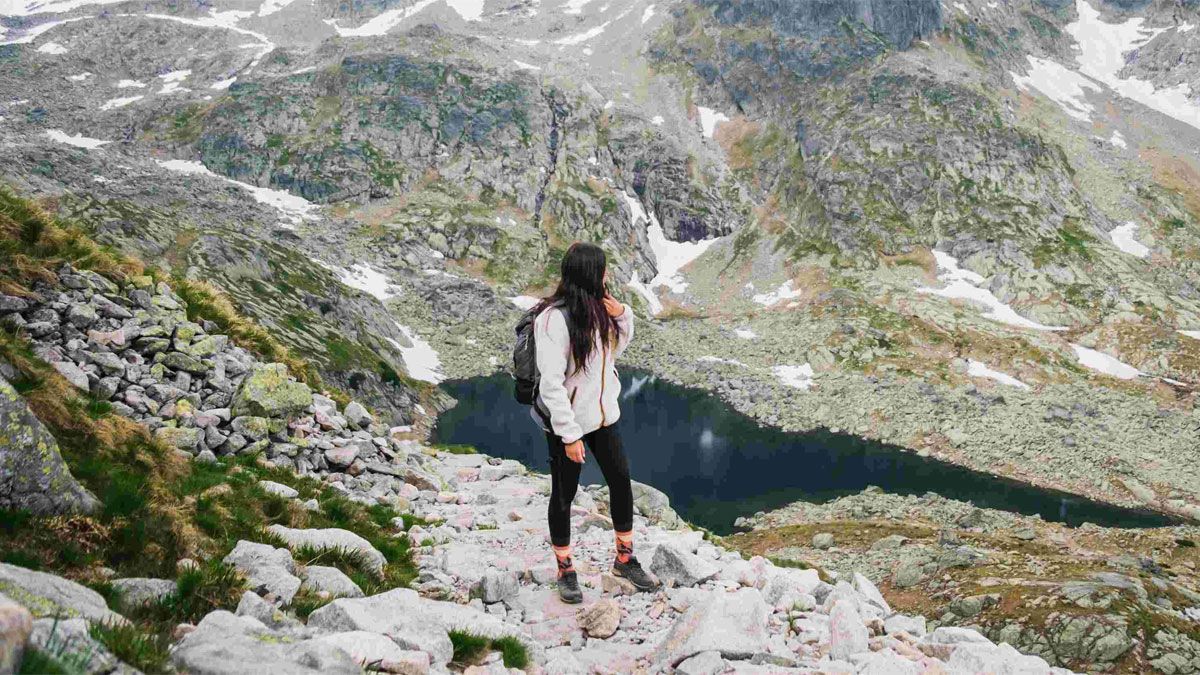Accidente y tragedia en la montaña: una mujer de 37 años practicaba trekking y murió de la peor manera