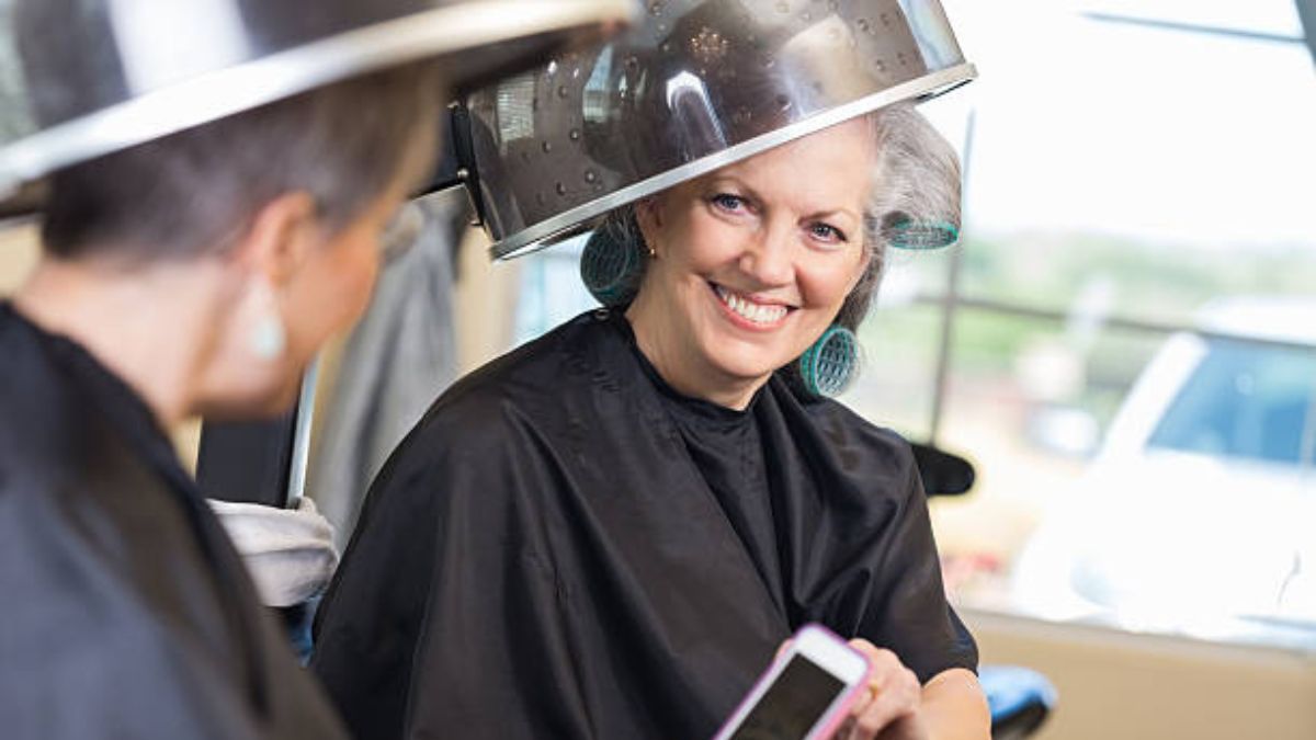 No volverás a lidiar con las canas gracias a estas mechas. Foto: Pixabay