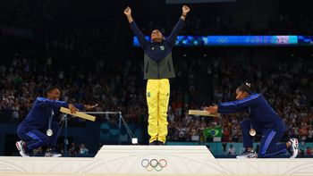 Cuántas medallas tiene Rebeca Andrade, la brasileña que le ganó a Simone Biles en los Juegos Olímpicos París 2024
