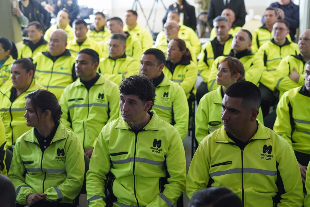 Parte del grupo de 41 preventores que se capacitarán en el uso de las pistolas Taser. Parte del grupo de 41 preventores que se capacitarán en el uso de las pistolas Taser.