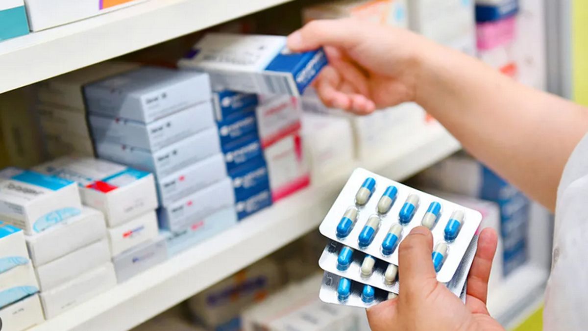 Los medicamentos más consumidos por los adultos mayores treparon un 77,2% según un estudio.
