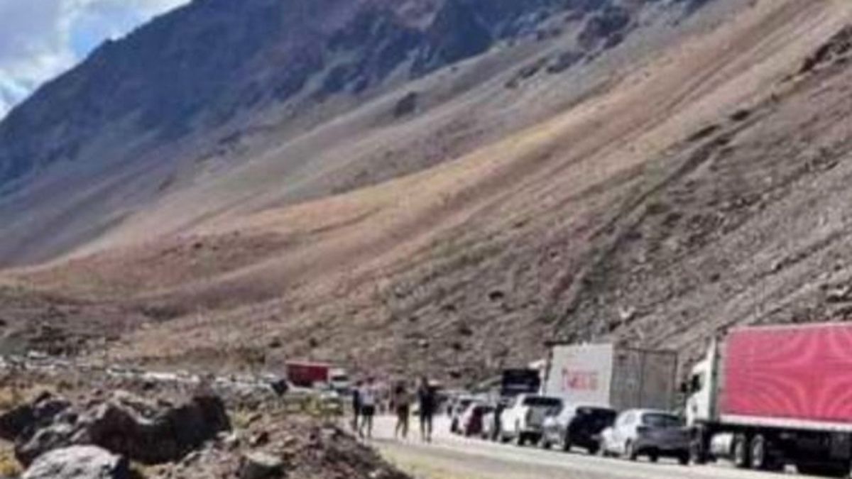 Dos personas que circulaban en moto murieron en un accidente en alta montaña