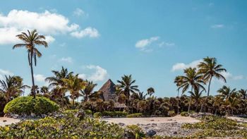 Expertos en arqueología descubren una mega ciudad maya que fue refugio de los últimos rebeldes Expertos en arqueología descubren una mega ciudad maya que fue refugio de los últimos rebeldes