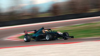 Lautaro Campione brilló en Italia y se acerca la Fórmula 4: qué le falta para dar el salto internacional