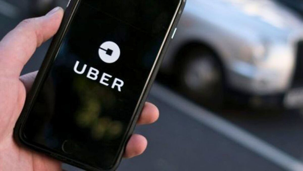 La ley amplía las sanciones que se pueden aplicar a las apps como Uber y Cabify. La ley amplía las sanciones que se pueden aplicar a las apps como Uber y Cabify.