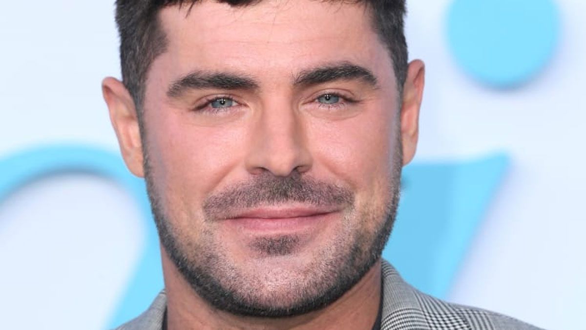 El actor Zac Efron interpreta a Matt Brody en la película que acaba de llegar a Netflix.