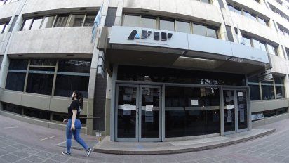 El impuesto a las grandes fortunas o impuesto a la riqueza entró en vigencia este viernes con su reglamentación por decreto del Gobierno de Alberto Fernández. AFIP saldrá a cazar.