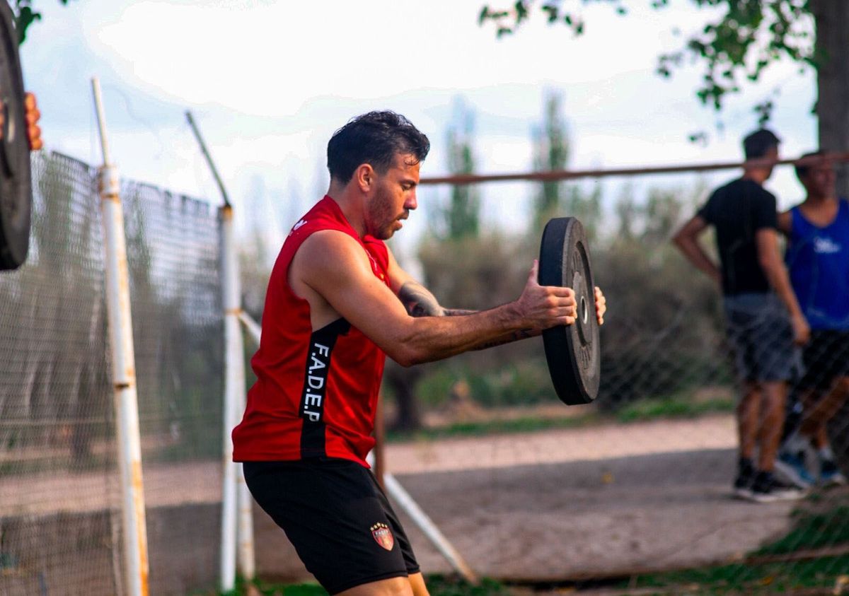 Brayam Sosa, es defensor, llegó desde Patronato.