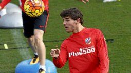 Real Madrid rompe el pacto de no agresión y le roba un jugador al Atlético