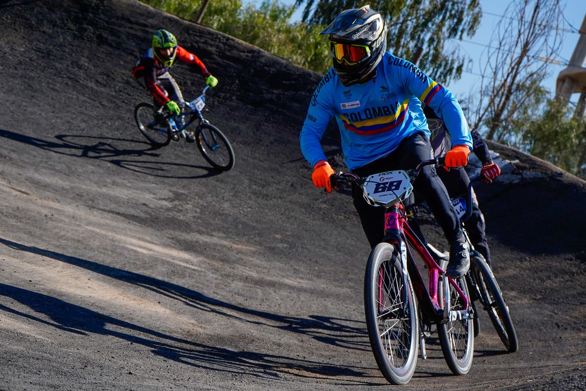 La carrera fue una buena previa del Campeonato Argentino de BMX.