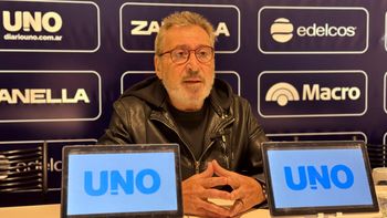 Daniel Vila, a fondo: las sedes que propuso el club, su mensaje a los hinchas y el elogio a Sebastián Villa Daniel Vila, a fondo: las sedes que propuso el club, su mensaje a los hinchas y el elogio a Sebastián Villa