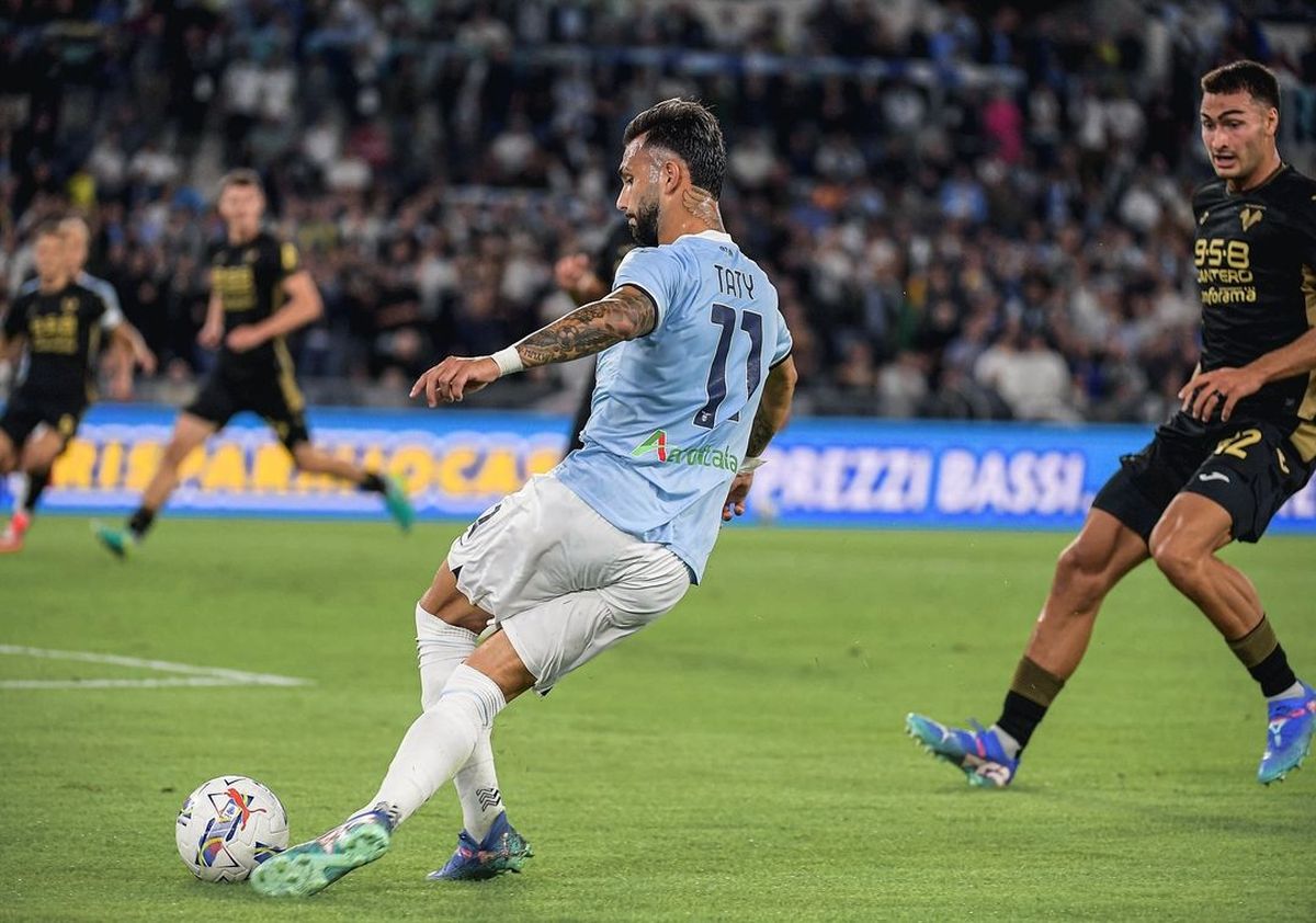 La rabona del Taty generó un córner y de allí vino su gol. La rabona del Taty generó un córner y de allí vino su gol.