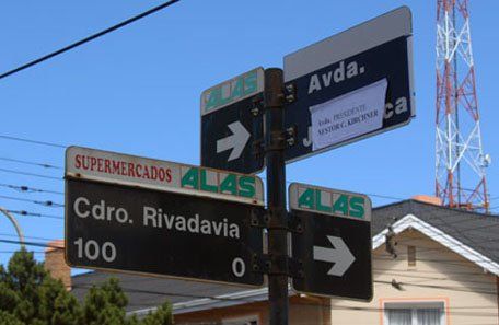 En Santa Cruz el oficialismo le puso Néstor Kichner a una avenida sin consultar a la gente
