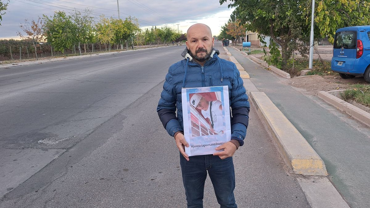 Gustavo Buttini, padre de Santiago, el chico de 18 años que murió en Maipú tras un incidente vial.