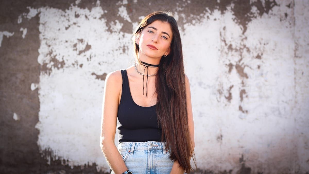 Con 29 años, Rocío Herrera Rovida combina a la perfección sus dos pasiones: el periodismo y el canto. Con 29 años, Rocío Herrera Rovida combina a la perfección sus dos pasiones: el periodismo y el canto.