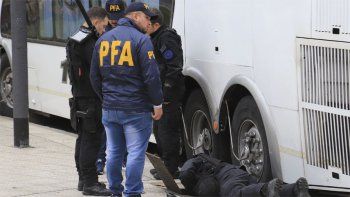 Un policía federal mató a dos ladrones e hirió a un tercero