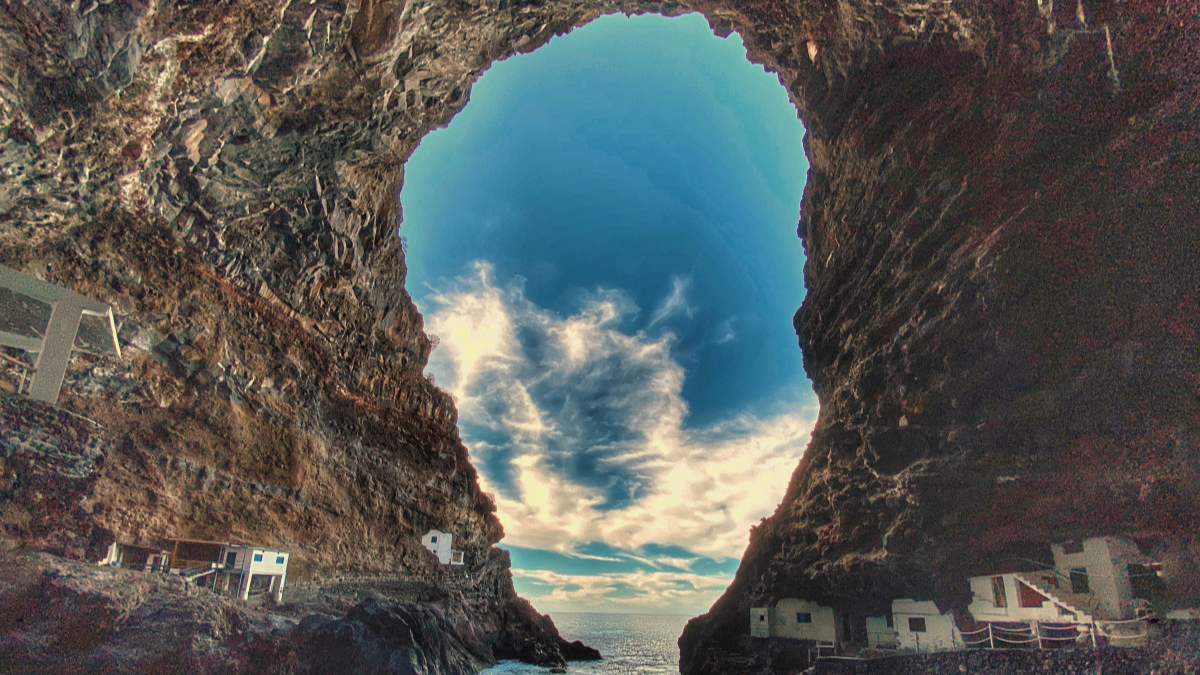 Este pequeño pueblo se denomina Porís de Canderlaria y es un verdadero tesoro escondido de España.