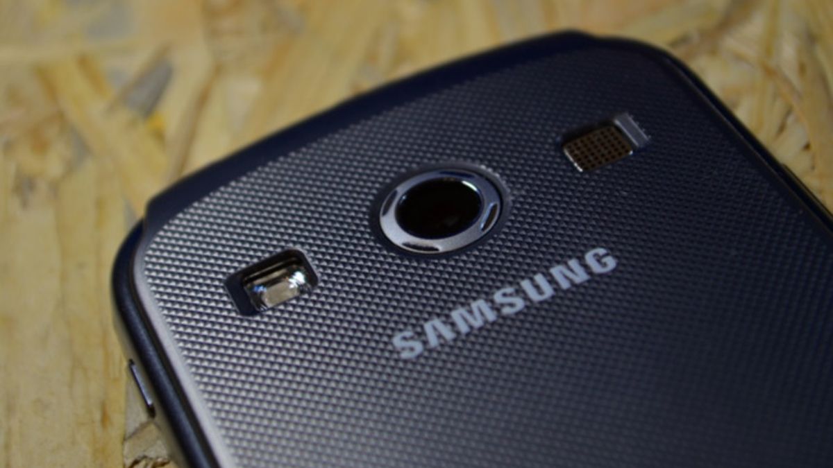 El teléfono Samsung Galaxy X cover 2 será uno de los dispositivos afectados por la actualización de WhatsApp El teléfono Samsung Galaxy X cover 2 será uno de los dispositivos afectados por la actualización de WhatsApp