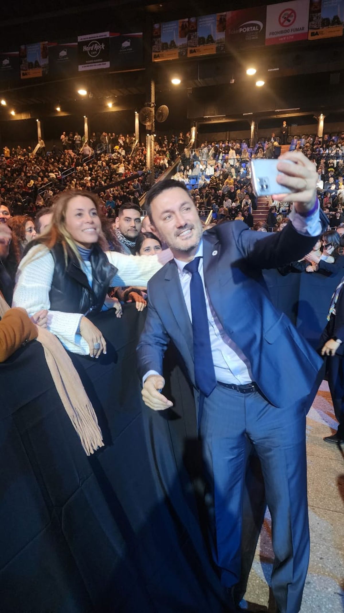 La llegada de Luis Petri. La llegada de Luis Petri.