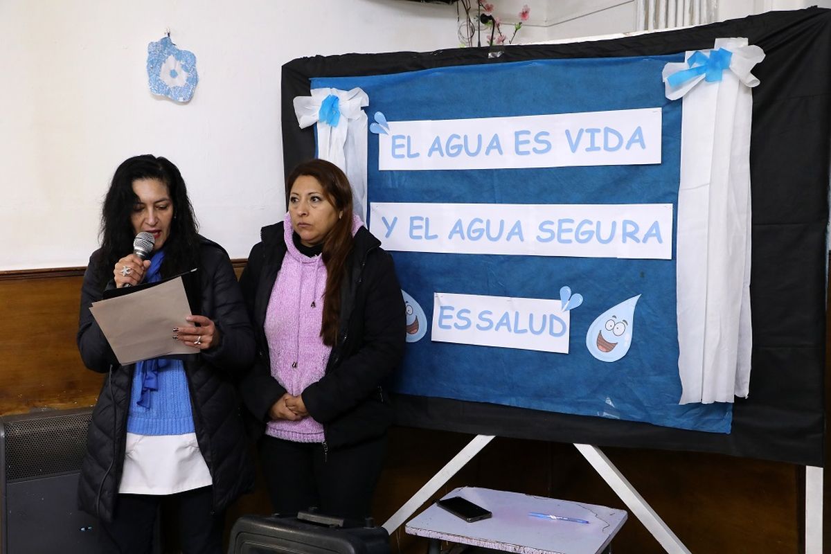 Villavicencio se comprometió a brindar acceso a agua segura a la comunidad de Las Heras. Villavicencio se comprometió a brindar acceso a agua segura a la comunidad de Las Heras.