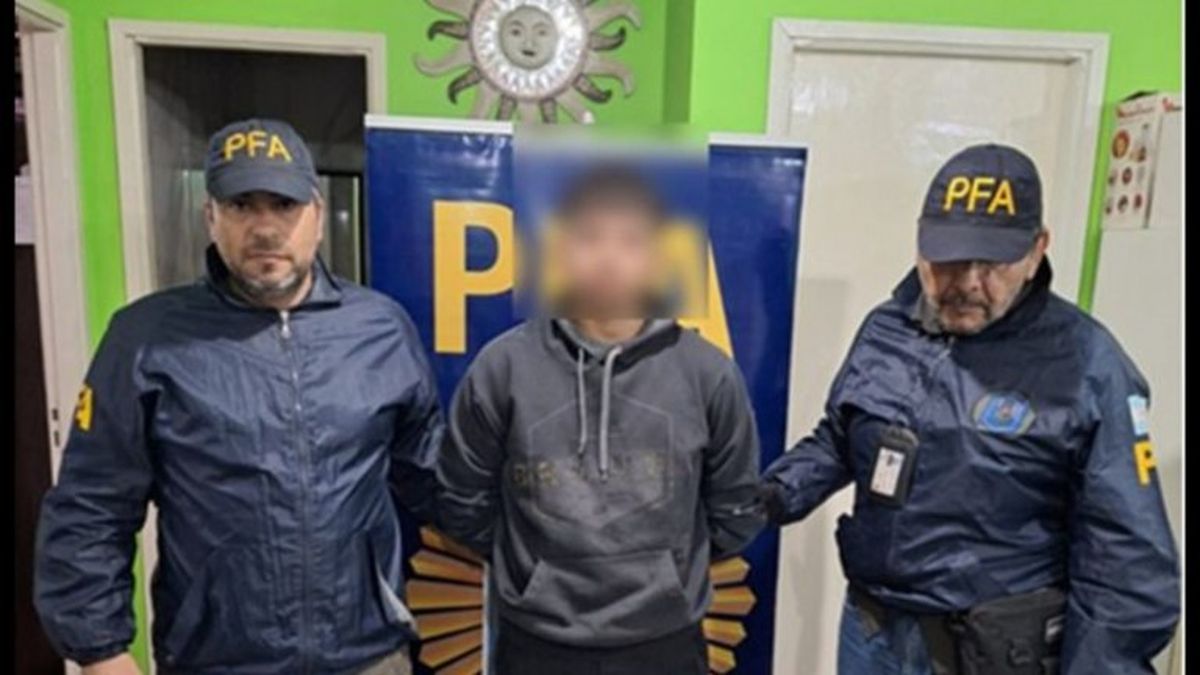 El acusado de las amenazas de bomba a las embajadas de Estados Unidos e Israel (Foto: Policía Federal).