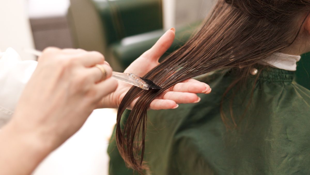 Cómo quitar el tinte del cabello sin tener que decolorarlo o barrerlo con químicos
