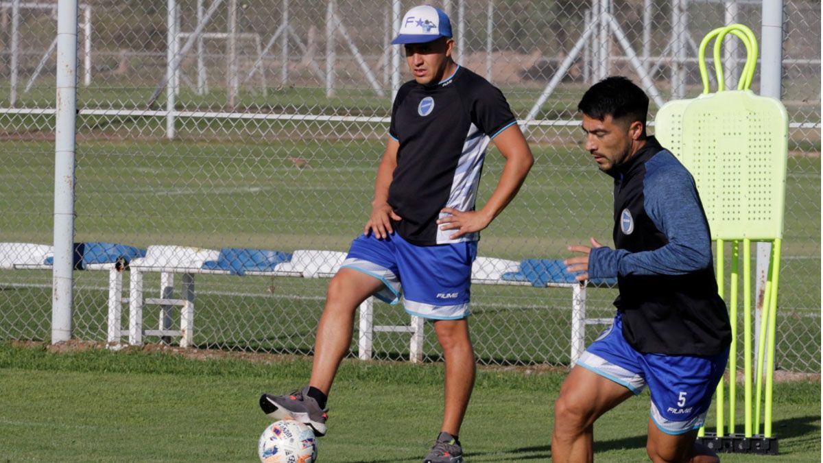 Nelson Acevedo está conforme con el juego que ha mostrado Godoy Cruz.