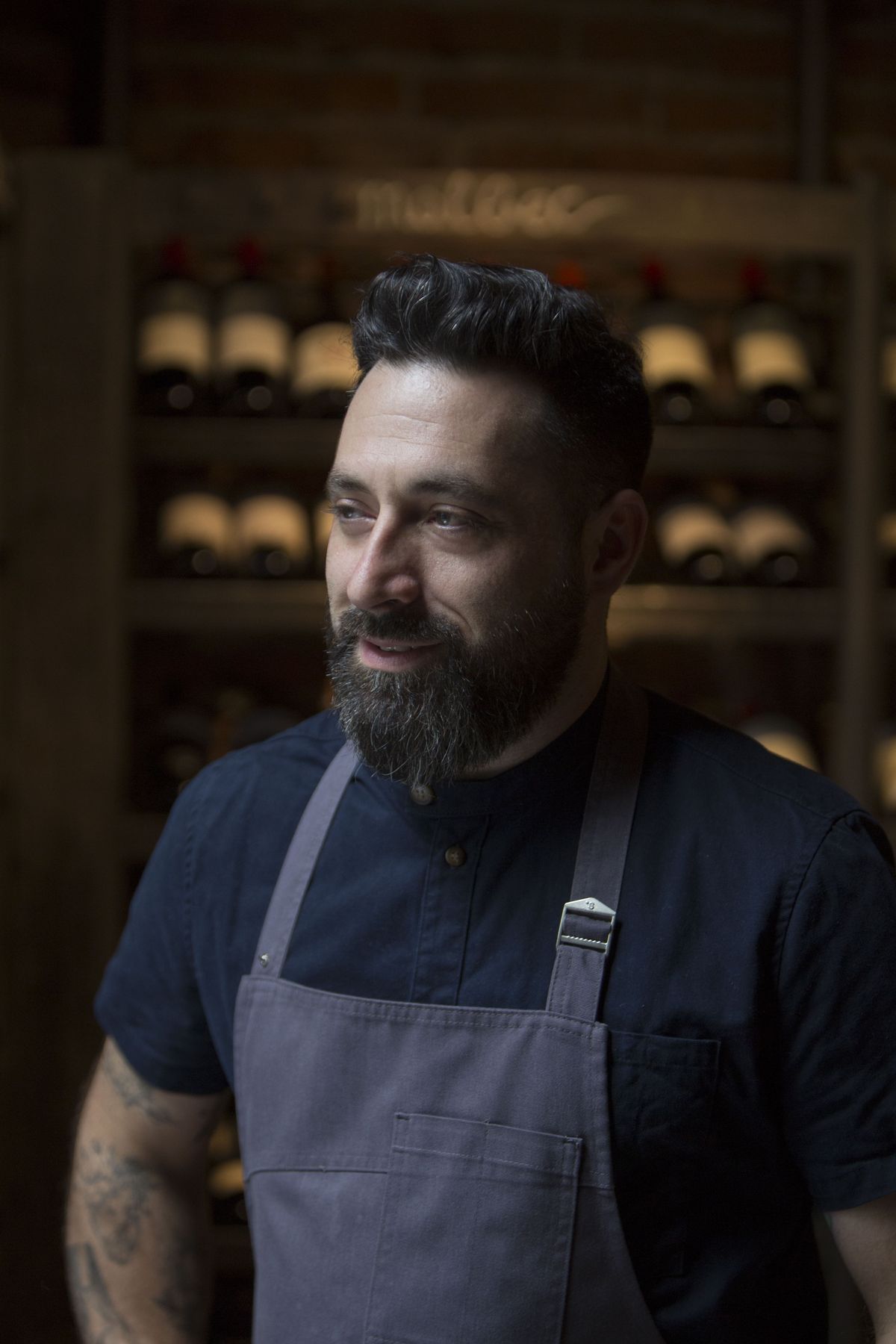 Sebastián Weigandt, el creador de una propuesta gastonómica diferente en el restaurante Azafrán de Mendoza. Sebastián Weigandt, el creador de una propuesta gastonómica diferente en el restaurante Azafrán de Mendoza.
