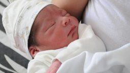 El primer bebé del 2017 nació en Maipú y es un varón