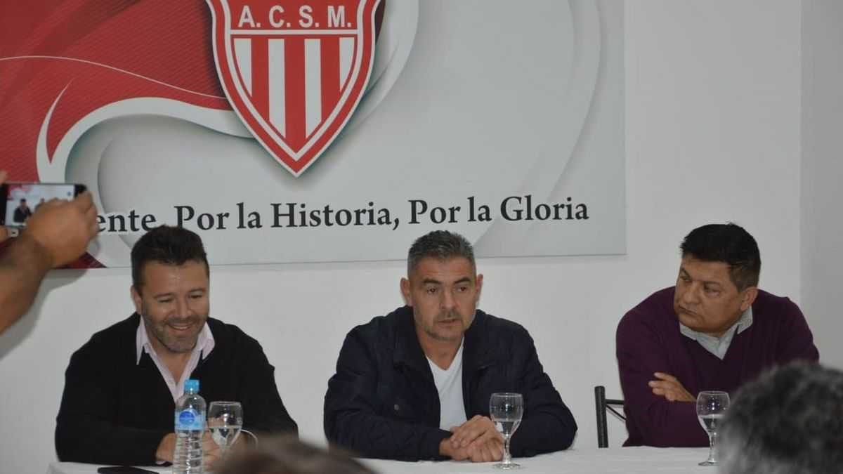 Sergio Arias, en el momento de su asunción en el Chacarero.
