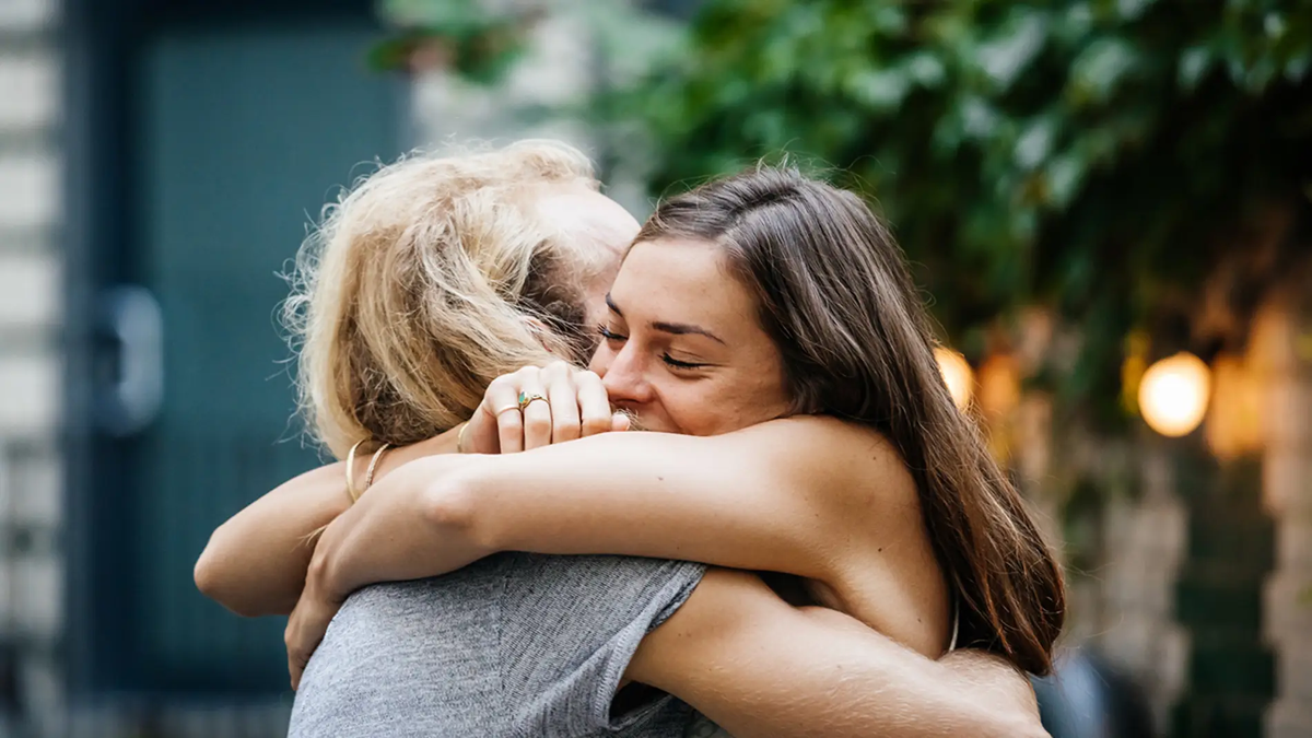 Adoptar una perspectiva objetiva de una amistad no siempre es fácil. Adoptar una perspectiva objetiva de una amistad no siempre es fácil.