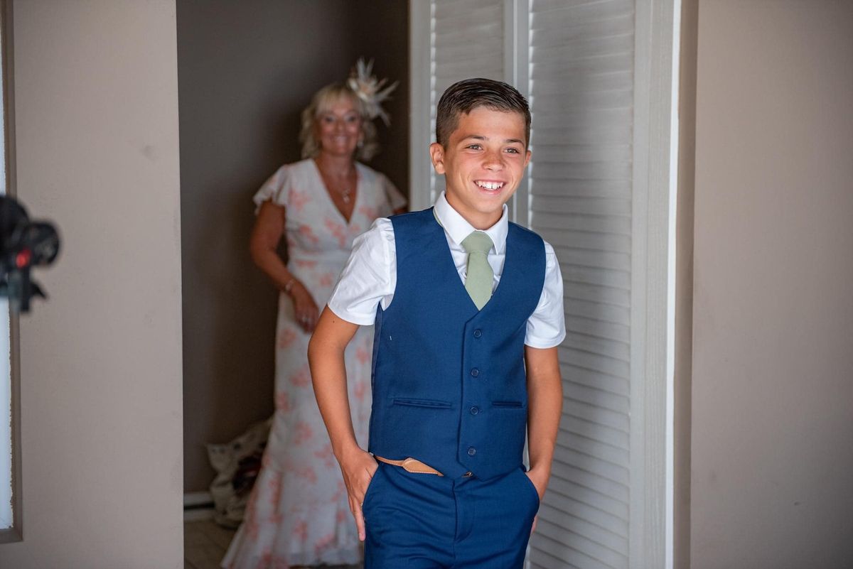 Toby Papworth interpretó a Harry Potter bebé en las últimas películas. Toby Papworth interpretó a Harry Potter bebé en las últimas películas.