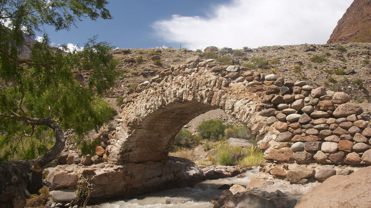 Puente de Picheuta. Foto: Fernando Martínez/Diario UNO.