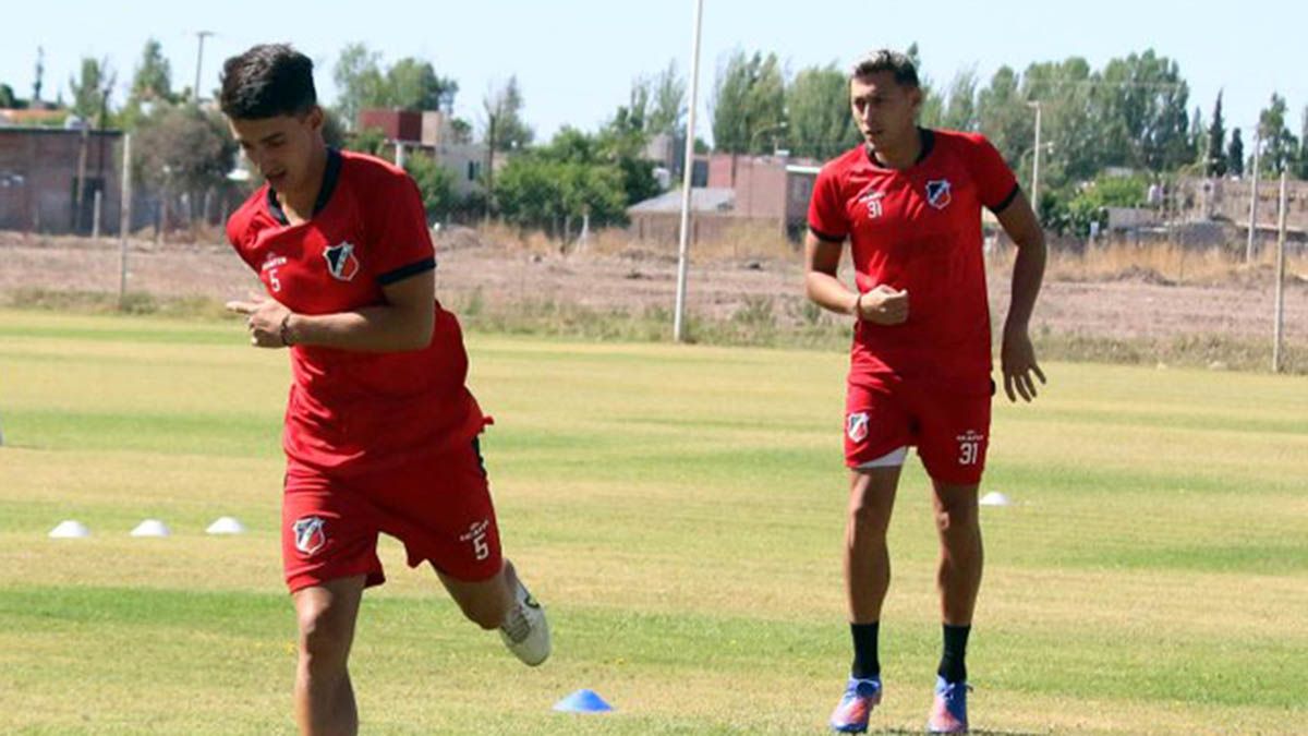 El plantel volvió al trabajo con algunos refuerzos.