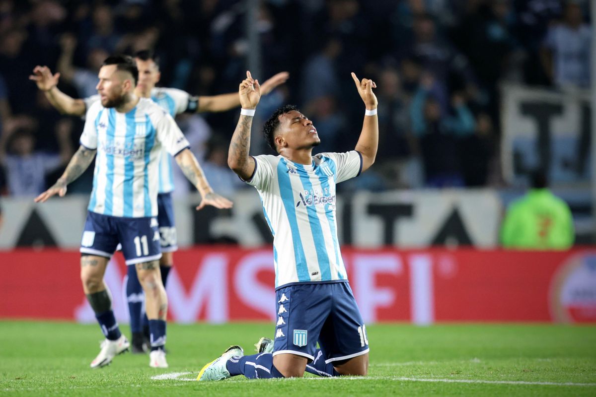 La Academia definirá la serie de cuartos jugando de local La Academia definirá la serie de cuartos jugando de local