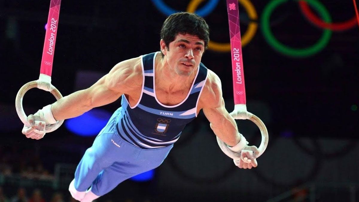 El gimnasta olímpico Federico Molinari está muy comprometido por una denuncia de grooming.