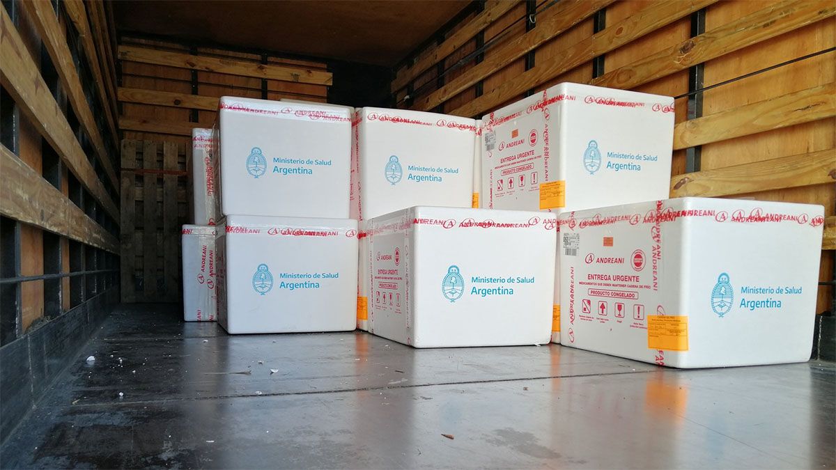 Llegaron 26.100 dosis del segundo componente de Sputnik V a Mendoza