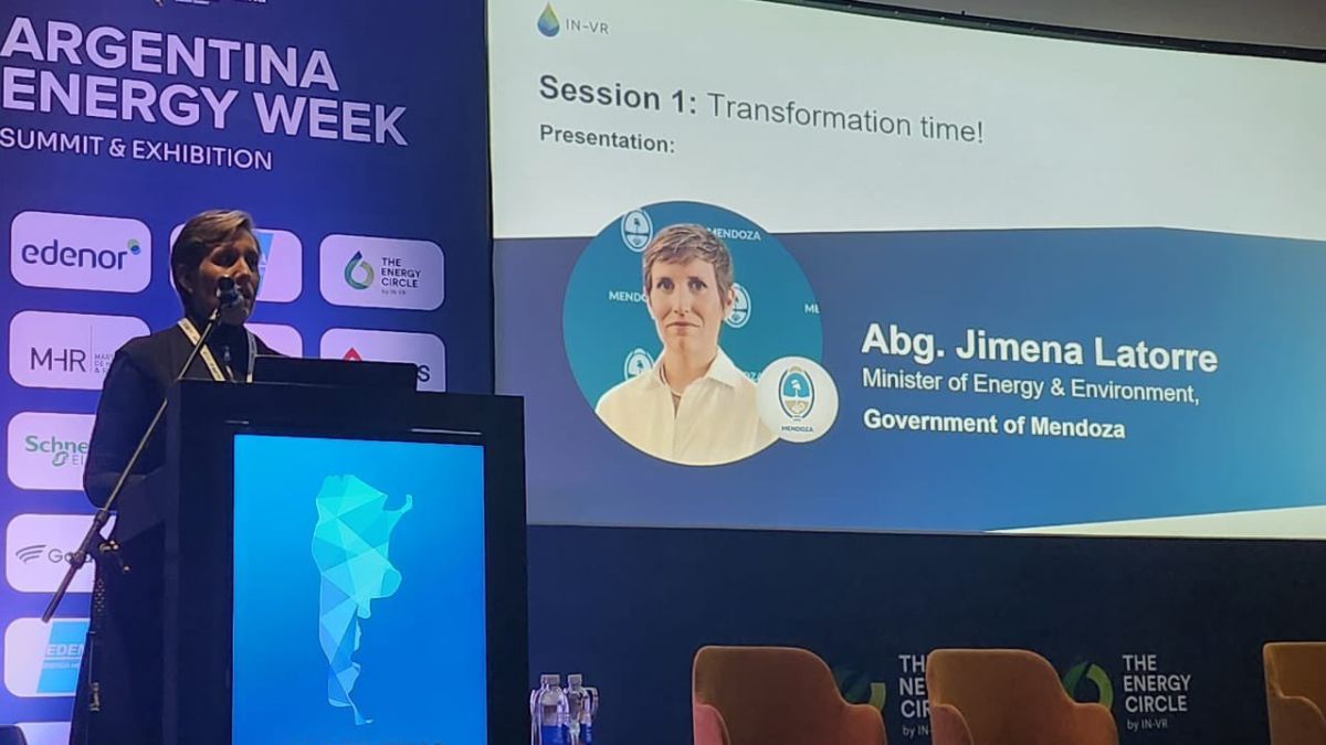 La ministra Jimena Latorre disertó acerca del desarrollo de Vaca Muerta y la Minería en Mendoza, en Argentina Energy Week