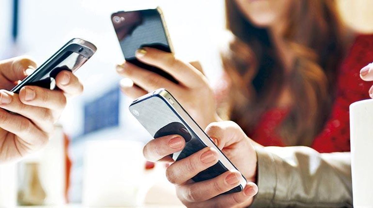 Adiós a los mensajes: la tendencia en WhatsApp que maravilla a los jóvenes y preocupa a los padres Adiós a los mensajes: la tendencia en WhatsApp que maravilla a los jóvenes y preocupa a los padres