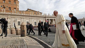 El papa Francisco hace más difícil el proceso de convertirse en santo