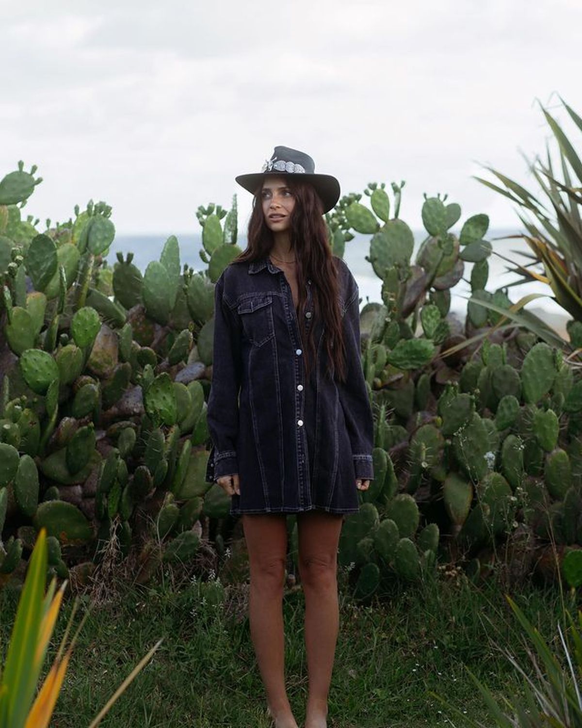 Zaira Nara confirma que es la reina del estilo cowboy: ultra shorts XXS, texanas y más. Zaira Nara confirma que es la reina del estilo cowboy: ultra shorts XXS, texanas y más.